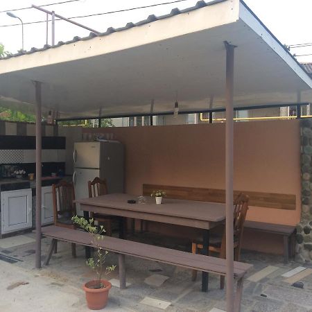House Near The Black Sea Махинари Екстериор снимка